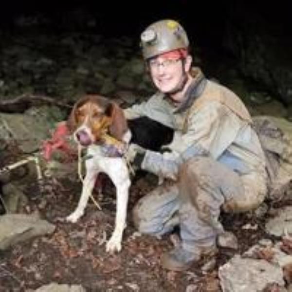 Blacksburg Cave Rescue Team成功完成Smyth County任务